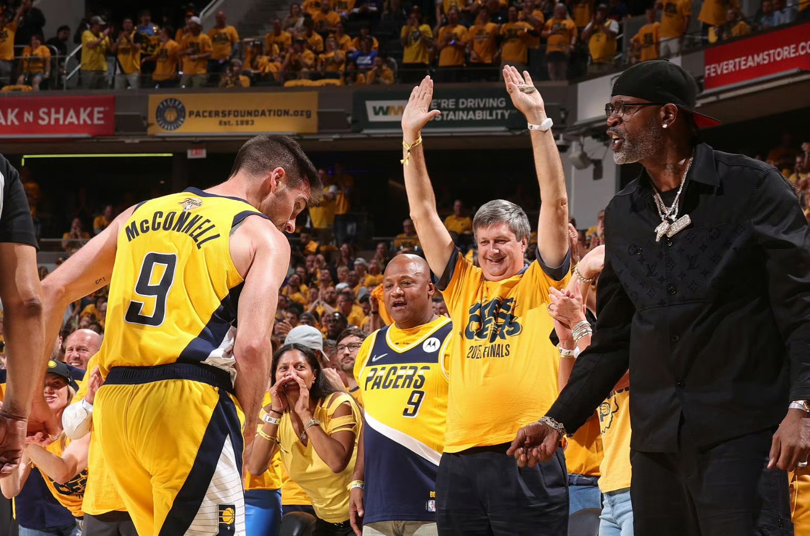 集结日印第安纳步行者复出首秀——欧超杯节点到来，态度坚定，赛程密集仍需轮换的简单介绍